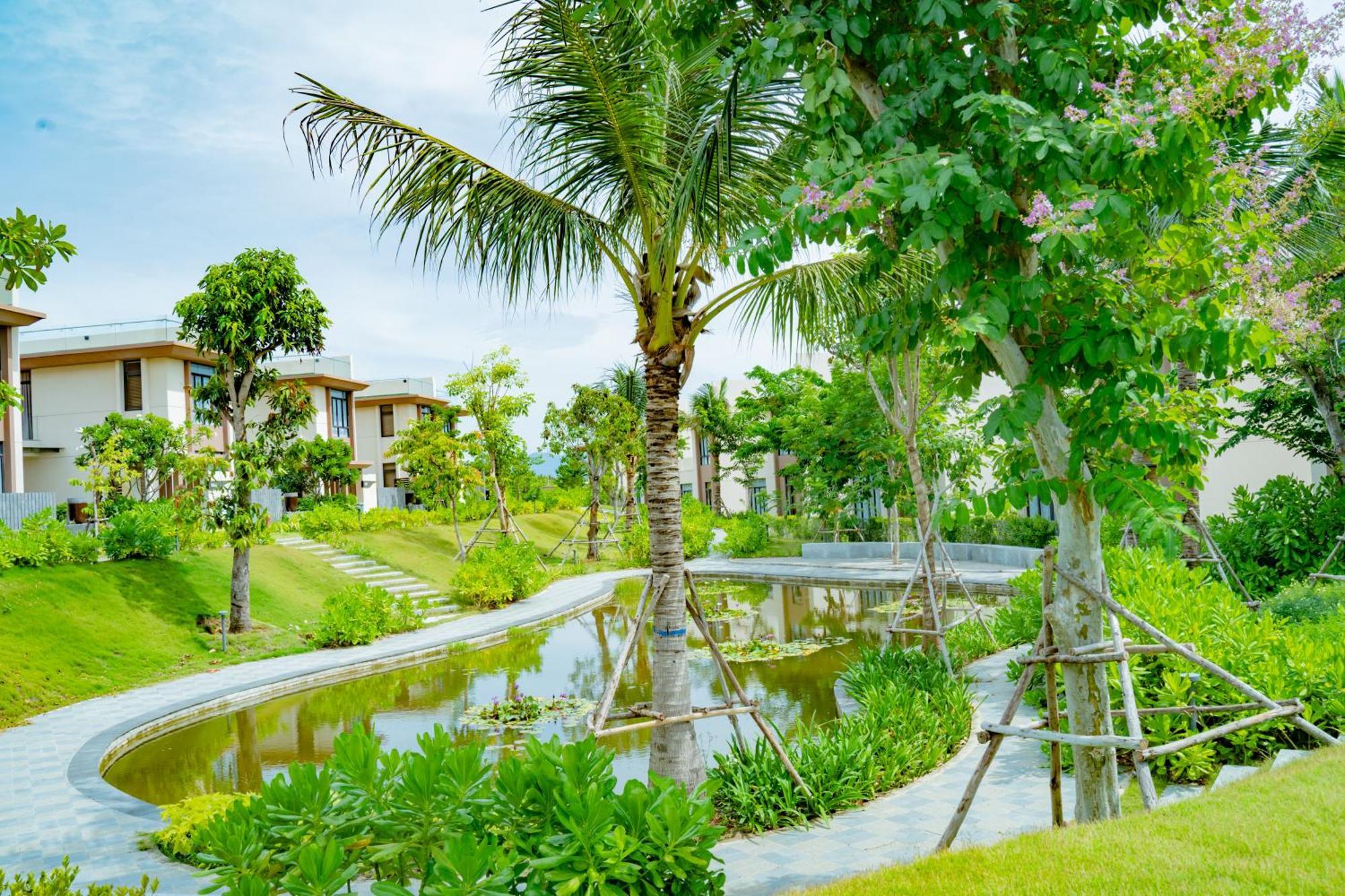 Mysterio Pool Villas & Resort Cam Ranh Exteriör bild