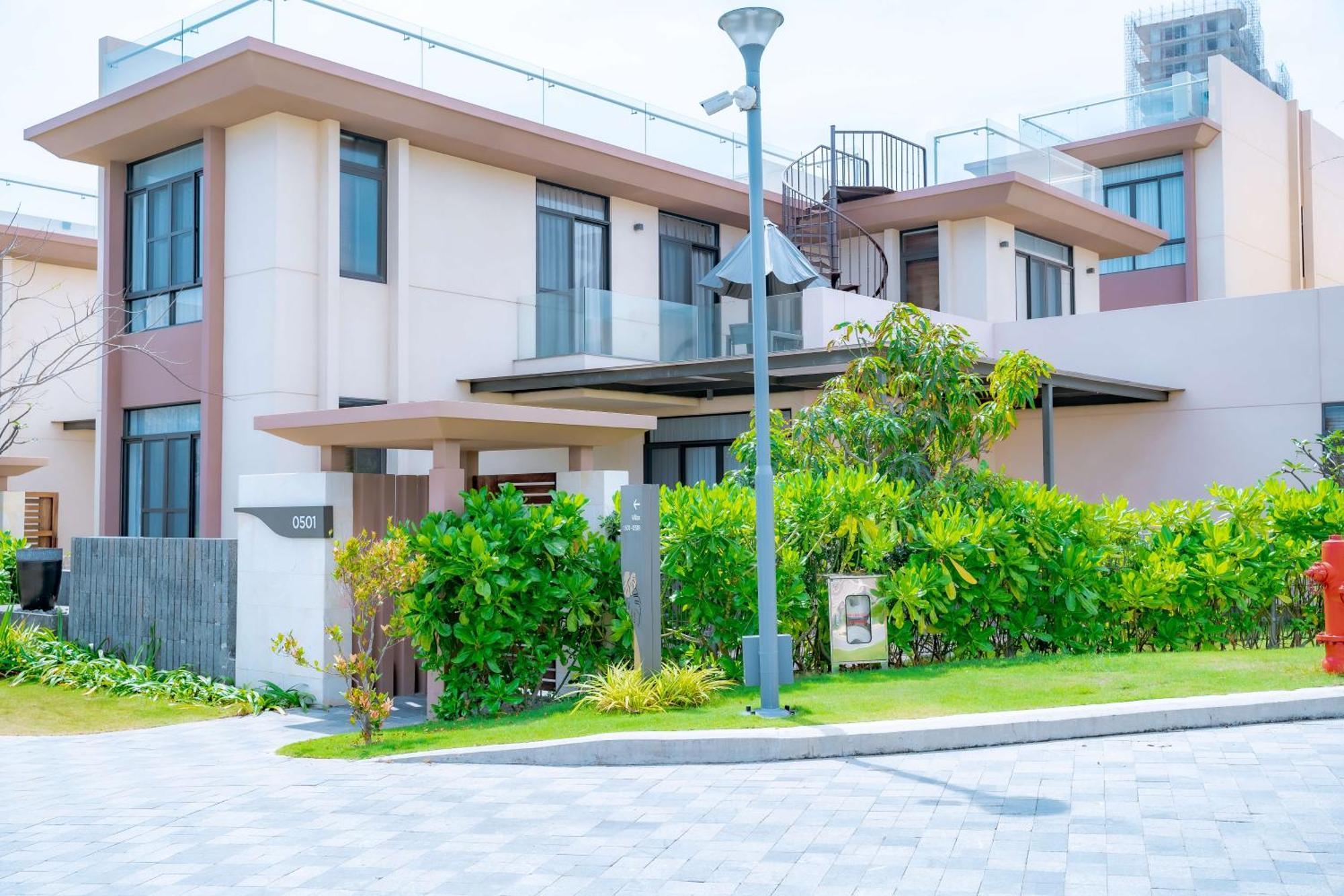 Mysterio Pool Villas & Resort Cam Ranh Exteriör bild