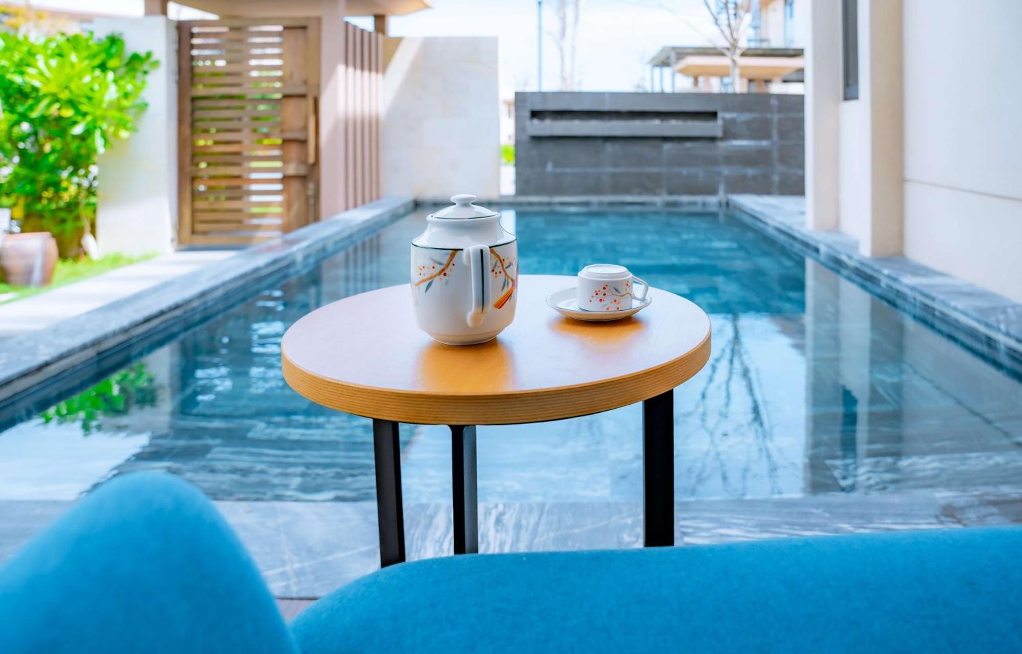 Mysterio Pool Villas & Resort Cam Ranh Exteriör bild