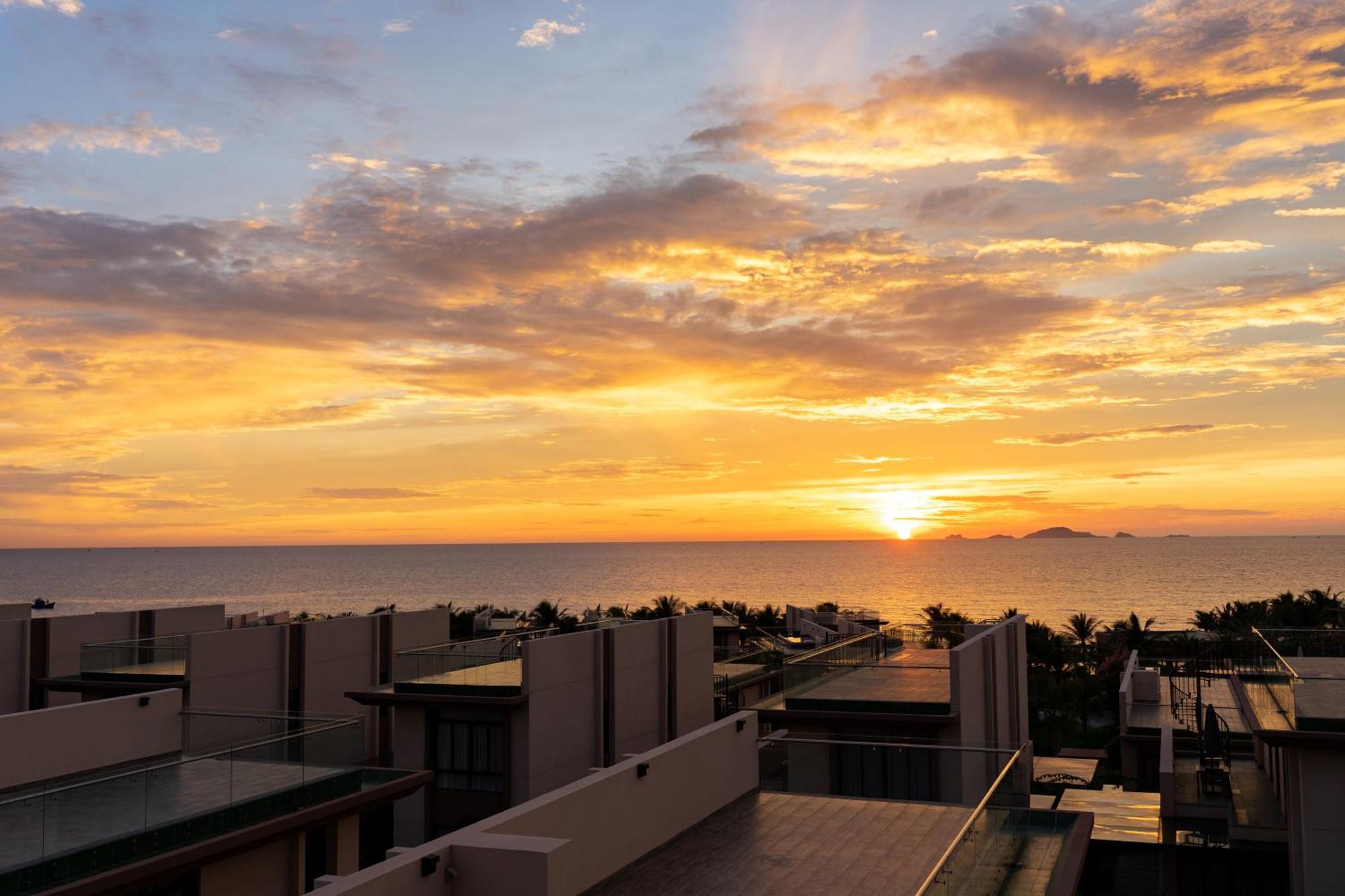 Mysterio Pool Villas & Resort Cam Ranh Exteriör bild