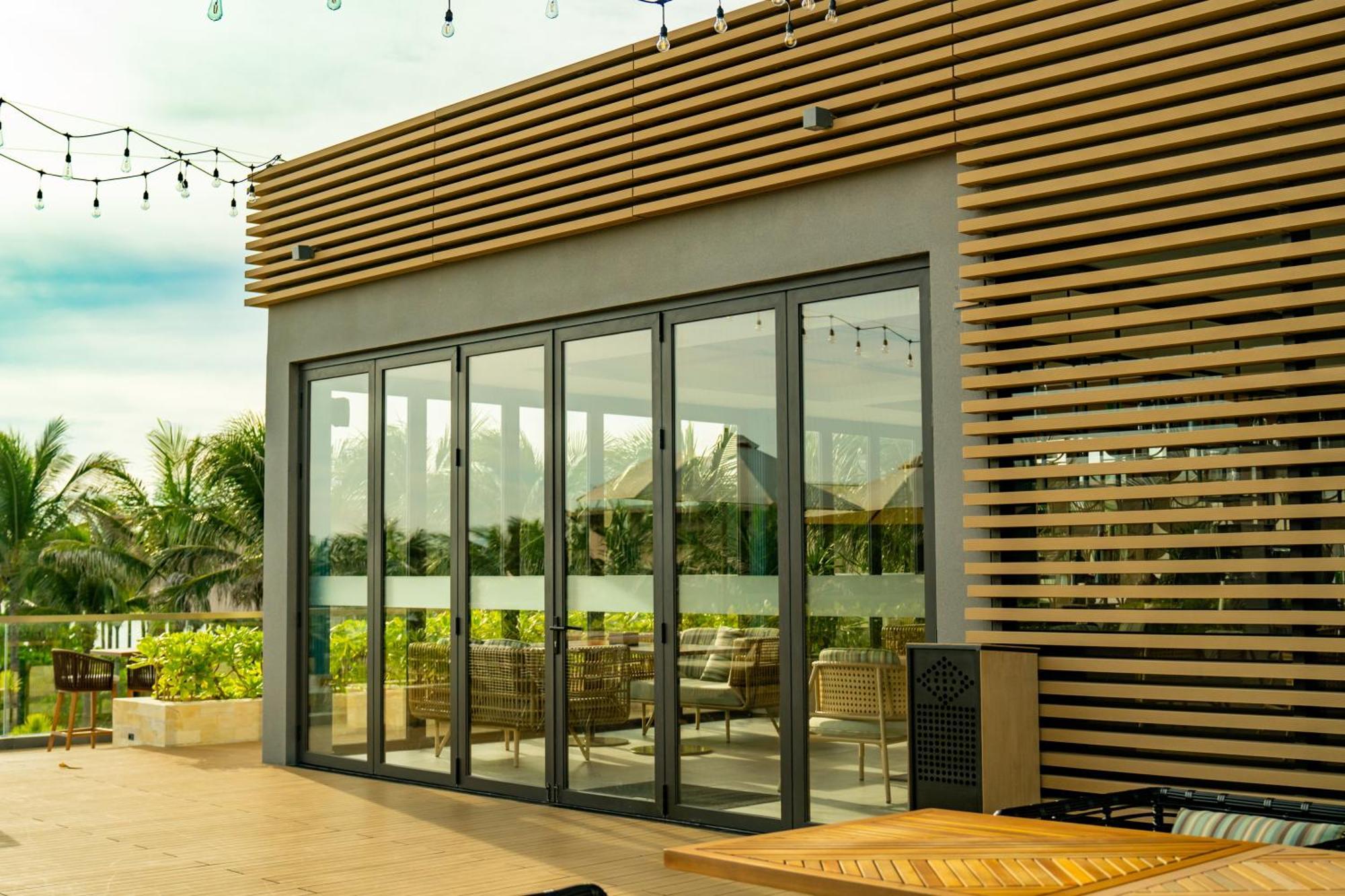 Mysterio Pool Villas & Resort Cam Ranh Exteriör bild